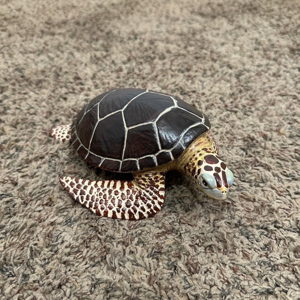 Safari Ltd 2005 Sea Turtle Figurine Realistic Marine Animal Brown Tan
